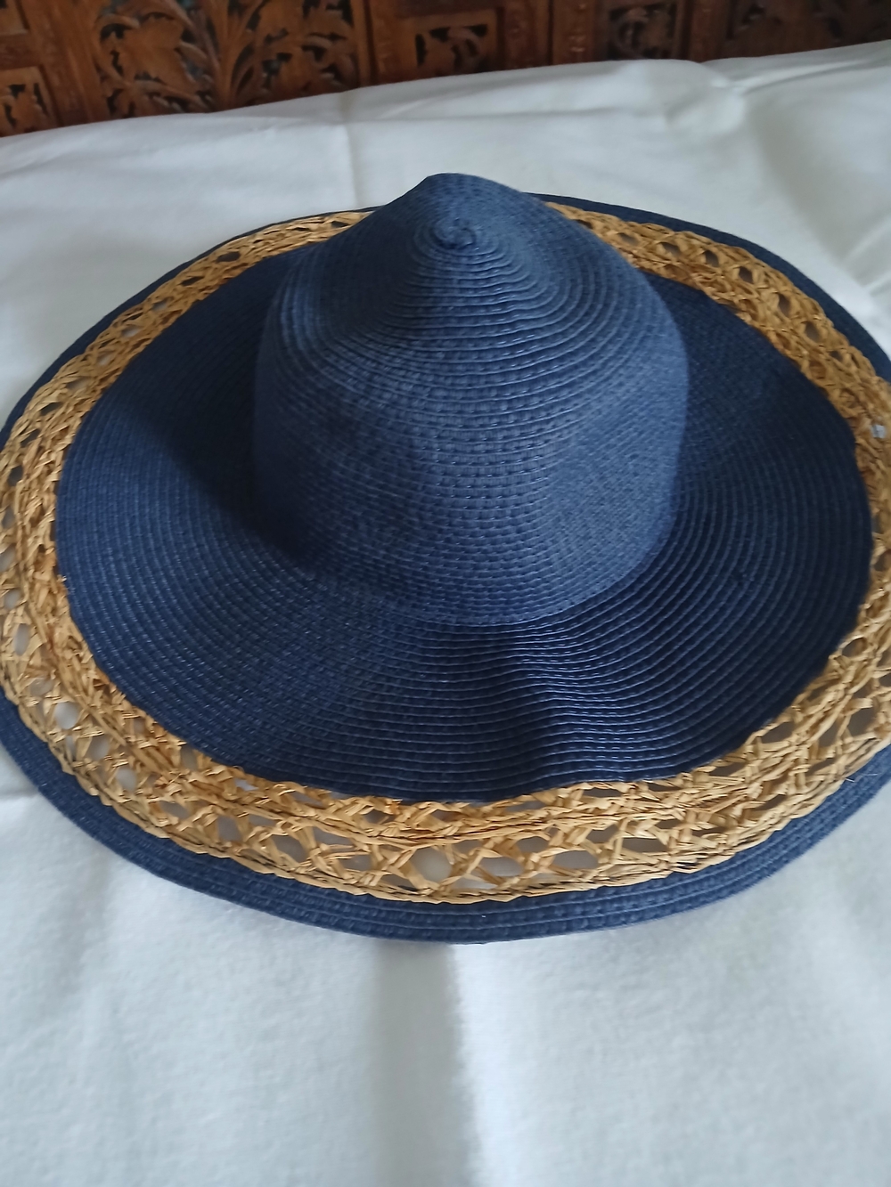 D&Y Navy Wide-Brim Straw Accent Sun Hat